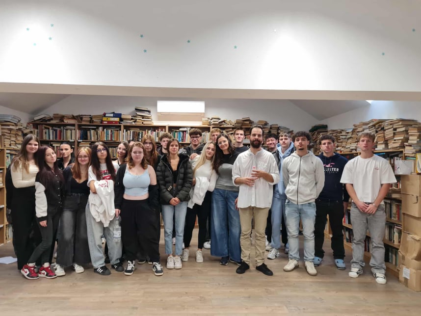 Színház az osztályteremben - fotó